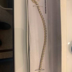 18k gold filled tennis bracelet 7.5”